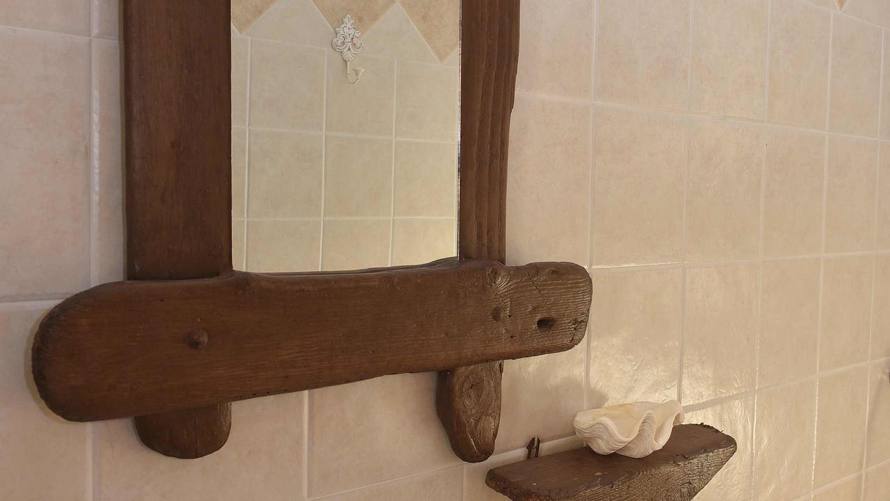 Anemos And Almyra Apartman Kíni Kültér fotó