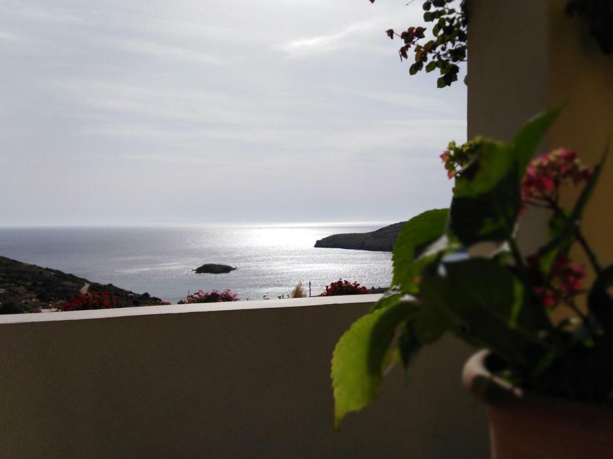 Anemos And Almyra Apartman Kíni Kültér fotó