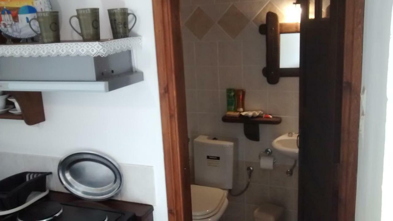 Anemos And Almyra Apartman Kíni Kültér fotó